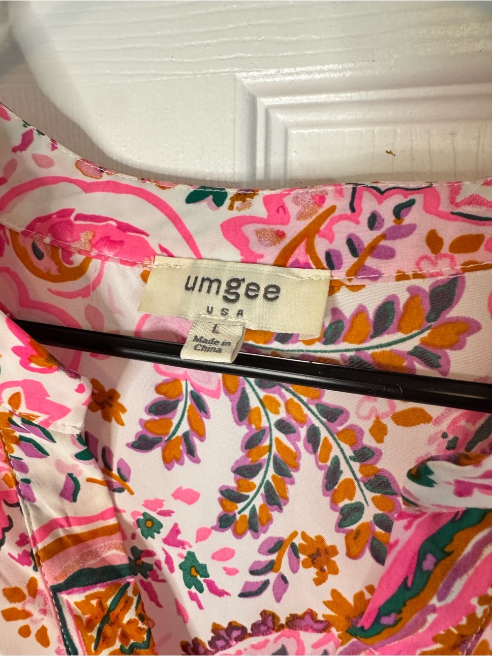 Umgee Pink Paisley Print Tunic with Coral & Teal Accents - Picture 4 of 5